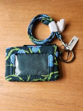 Vera Bradley Zip ID Case & Lanyard Charlotte Stems Ultralight NWT